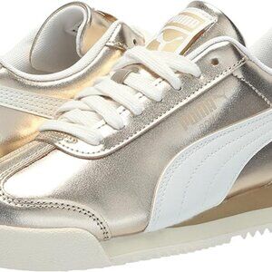 PUMA Women's Roma Shoes Sneaker, SIZE 10.5